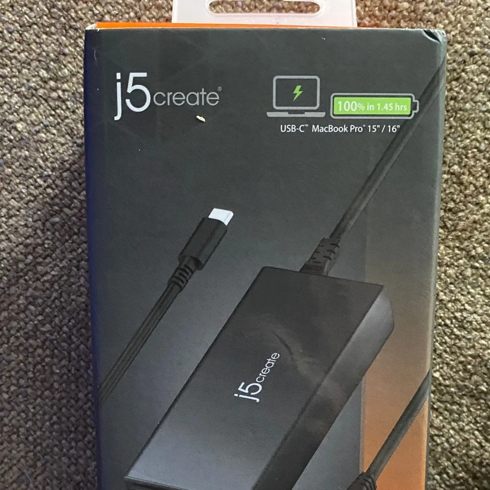 Black PD USB-C Super Charger
